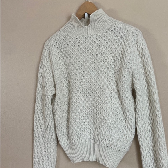 La Ligne  Mini Honeycomb Cashmere Mock neck Sweater Small - Picture 6 of 9